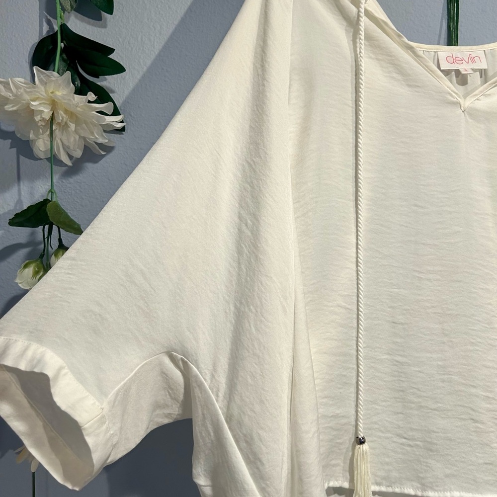 blouse - Picture 3 of 5